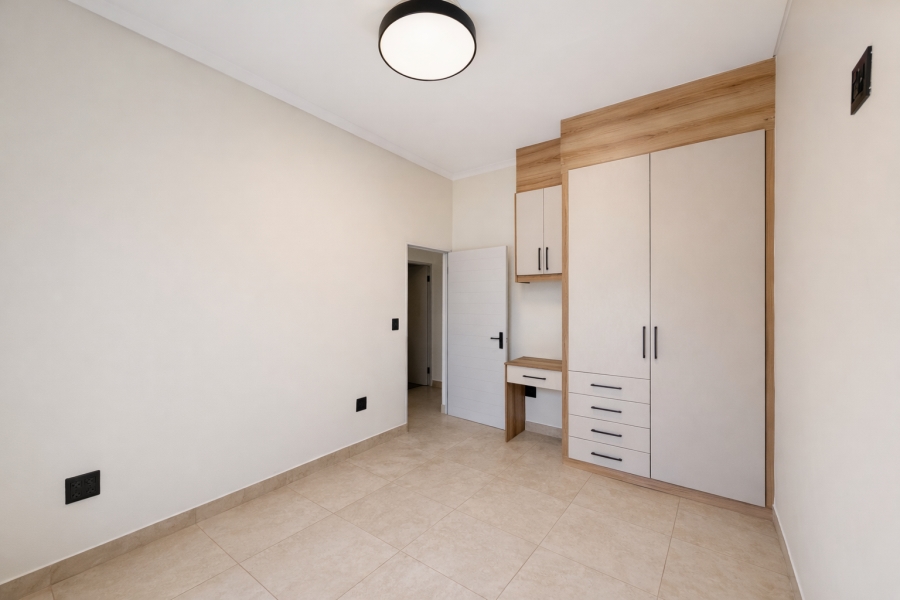 To Let 4 Bedroom Property for Rent in Melodie North West